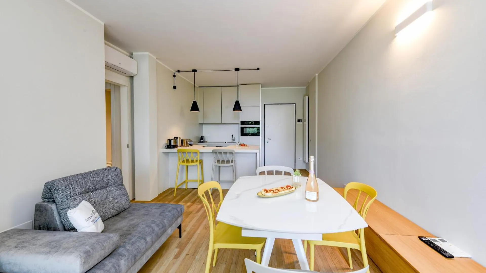 Mgh - Lake & Love Apartment Gardone Riviera