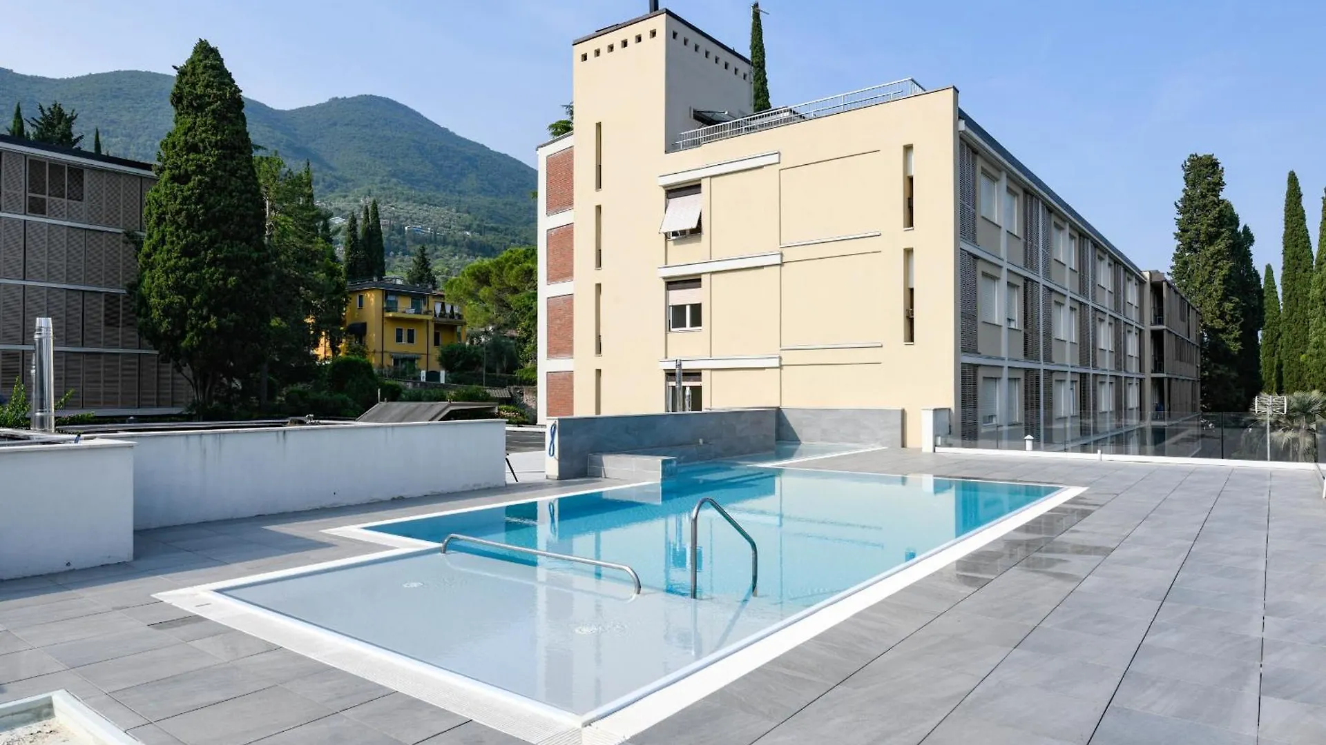Mgh - Lake & Love Apartment Gardone Riviera